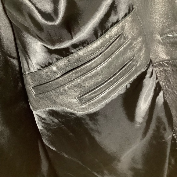 Emanuel Ungaro 100% Genuine Leather Jacket - Picture 7 of 10